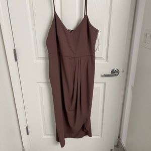 Lulus midi length dress, size 2x. Washed but never worn.